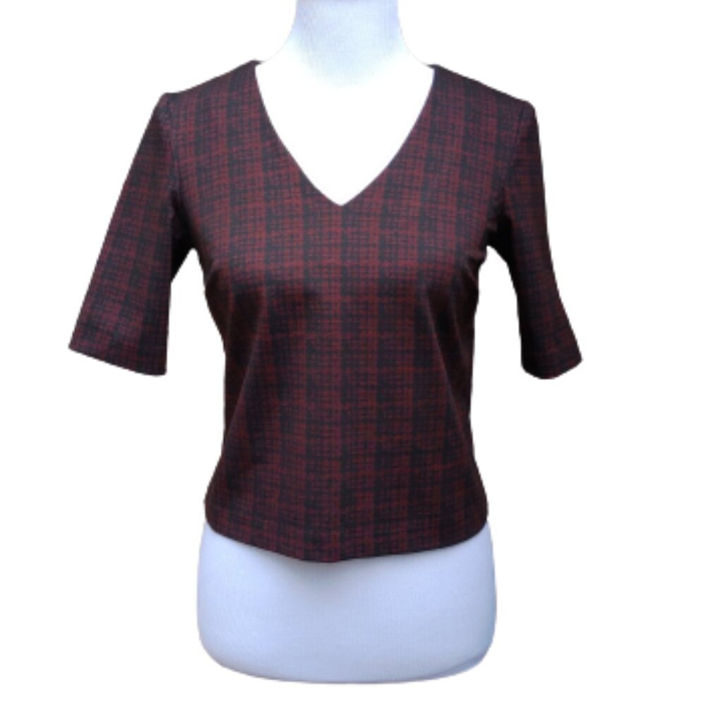 Dalia Plaid Structured Blouse Black Red V-Neck Elbow Sleeves Zipper Back